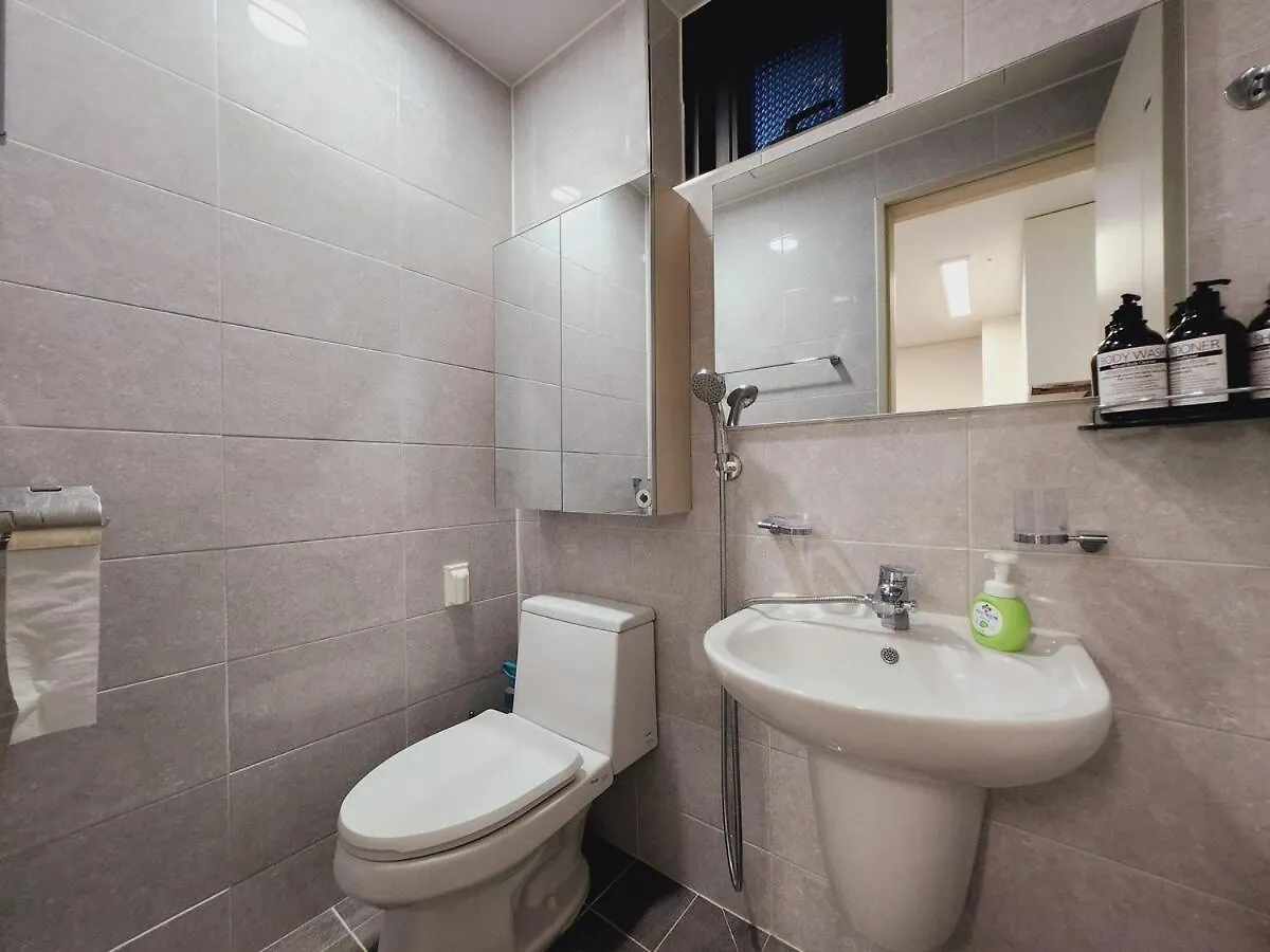 Luminouse #2 Apartment Seoul